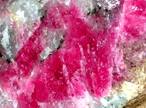 Tugtupite Mineral